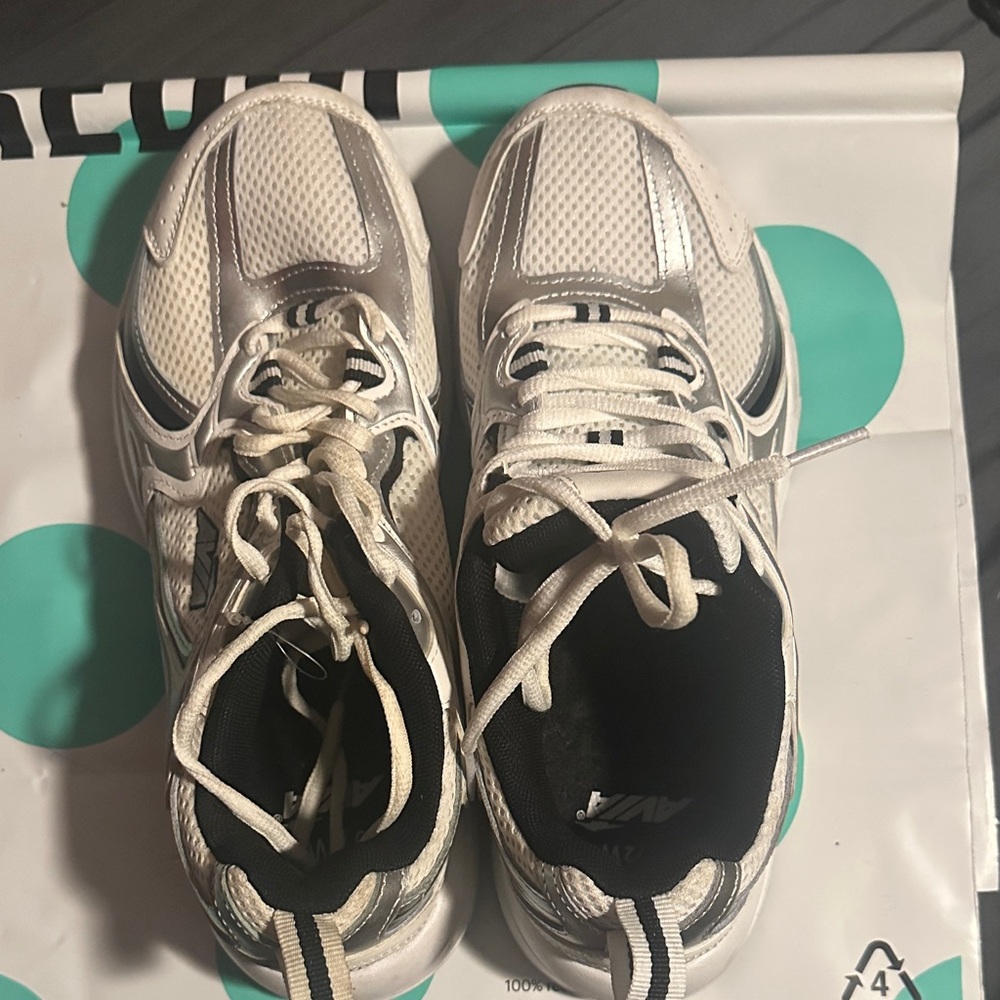 Avia White and Silver Men's Sneakers